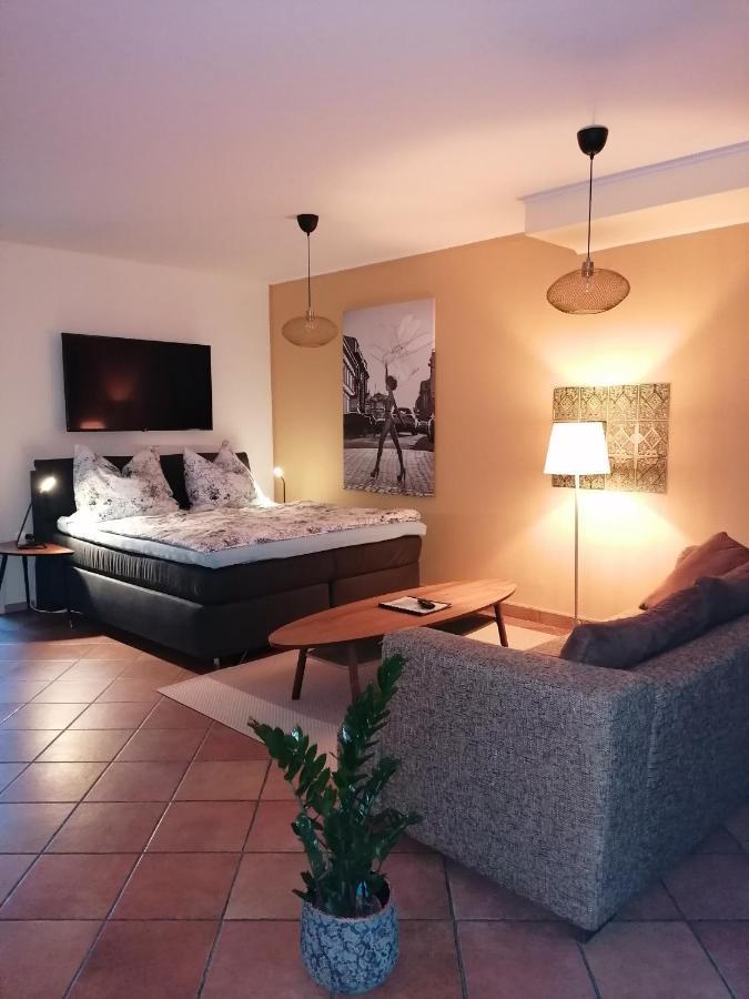 Ferienwohnung Schuhmann Mit Wintergarten Und Garten Therme Aquapulco Und Ikuna Erlebnispark, Zoo Schmiding 20 Min Mit Auto Entfernt Ab 3 Naechte Buchbar Hinzenbach Экстерьер фото